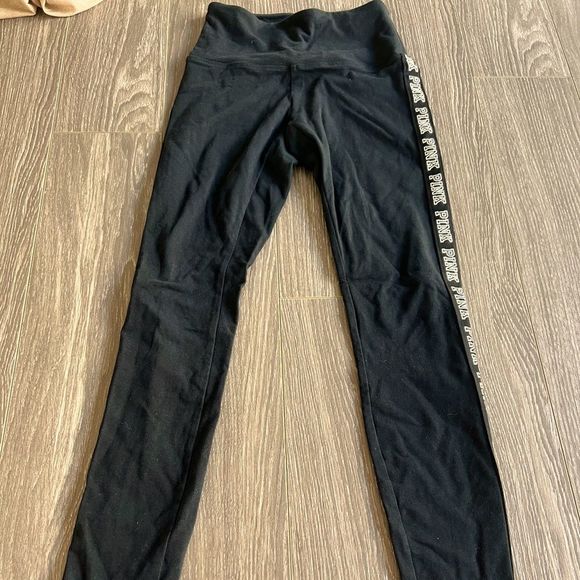 Victoria Secret Pink black yoga leggings - Picture 1 of 3